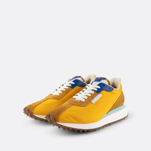 Lab-Vintage Runners